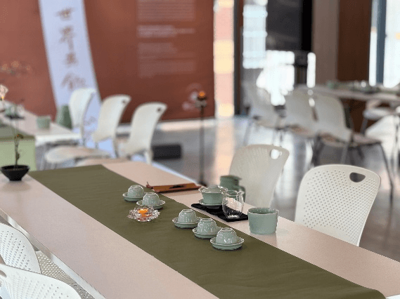 茶香入校园，静心结善缘：静心学堂墨尔本分区首次校园活动圆满举行